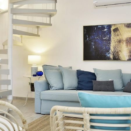Casa Blanca A Due Passi Dal Mare Villa Santa Maria Del Focallo Eksteriør bilde
